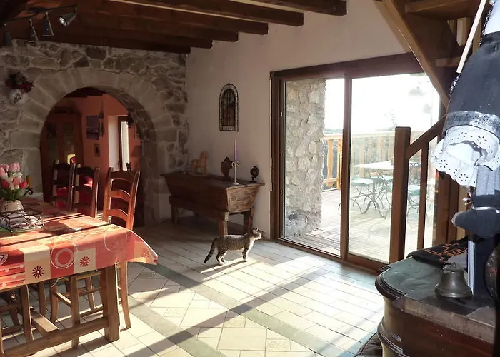 فندق مبيت وإفطار Ferme Des Combettes