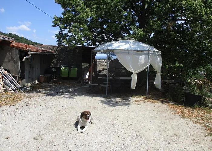 Ferme Des Combettes فندق مبيت وإفطار 3*